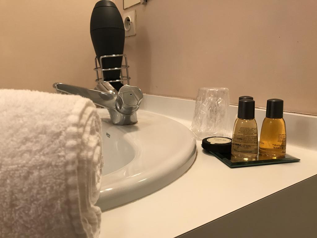 Smart Rent Aparts Les Studiantes Лилль Экстерьер фото