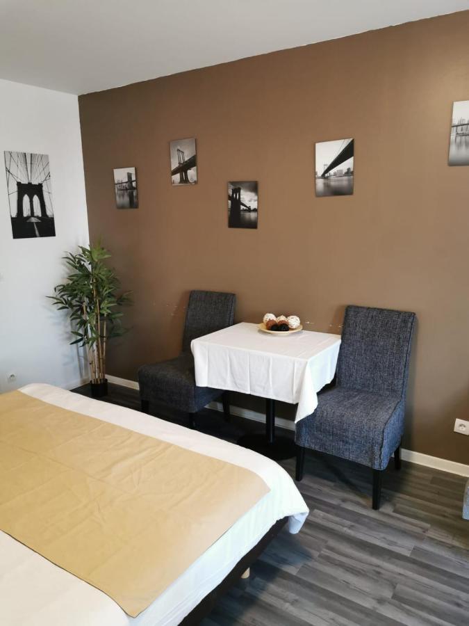 Smart Rent Aparts Les Studiantes Лилль Экстерьер фото